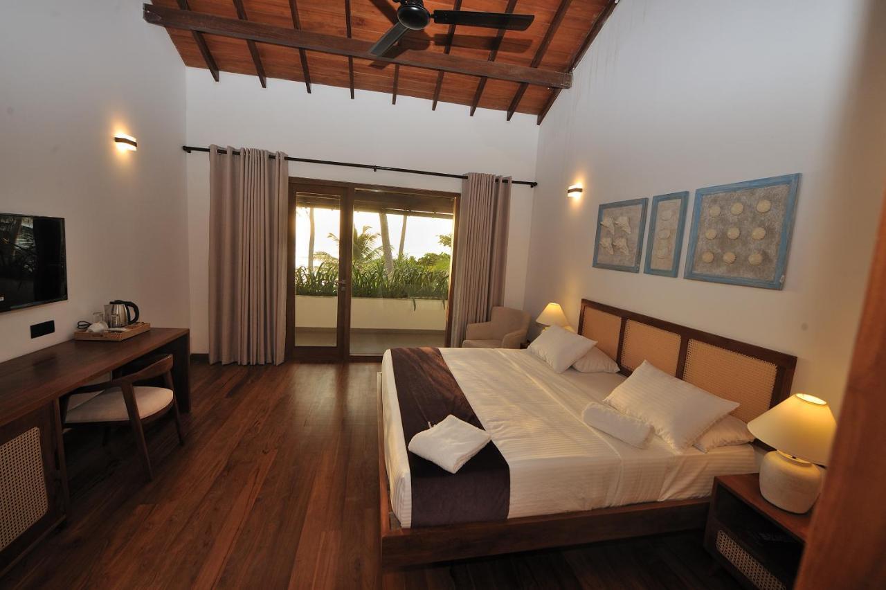 Tantalize Beach Hikkaduwa Exterior foto