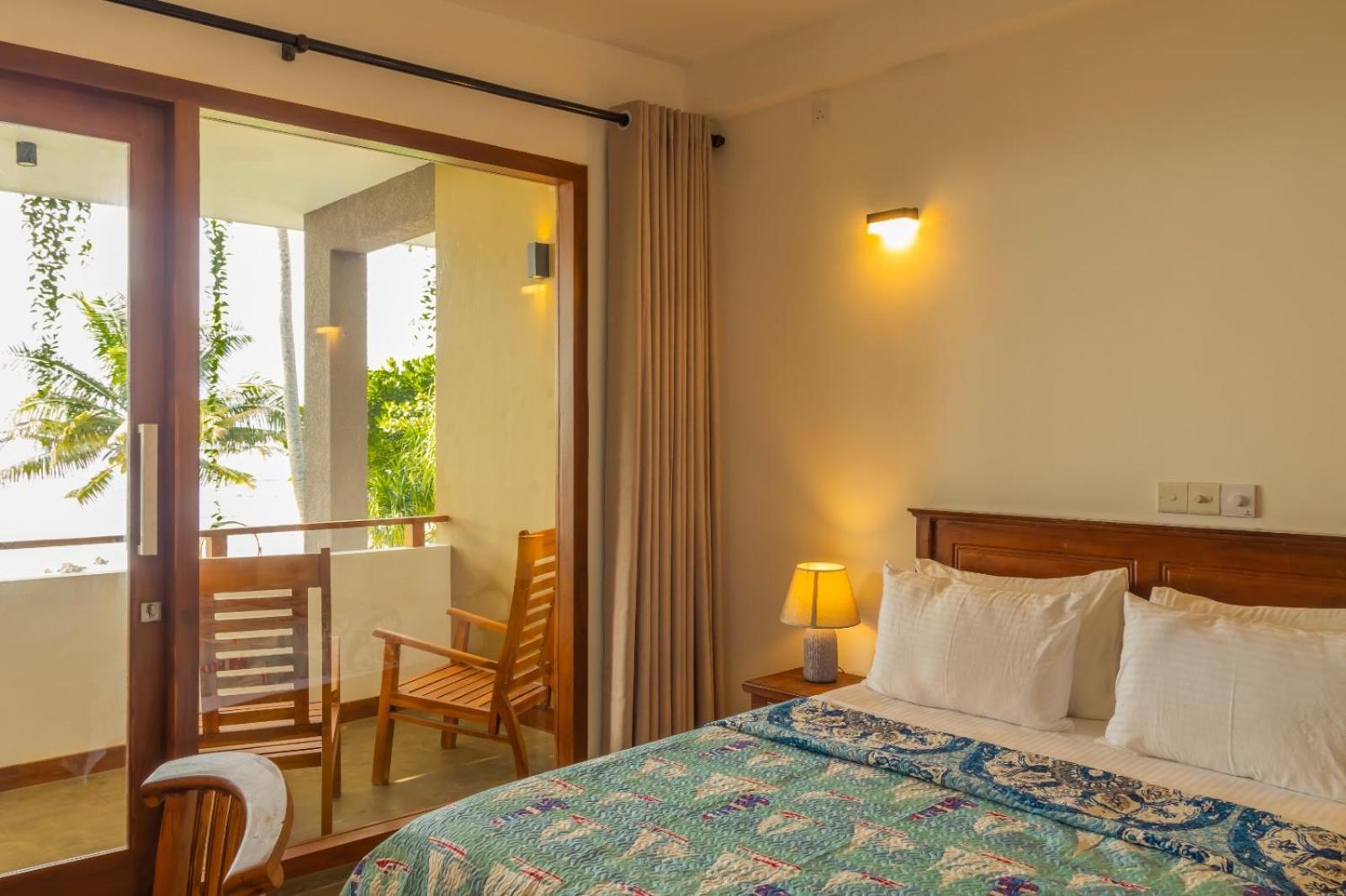Tantalize Beach Hikkaduwa Exterior foto